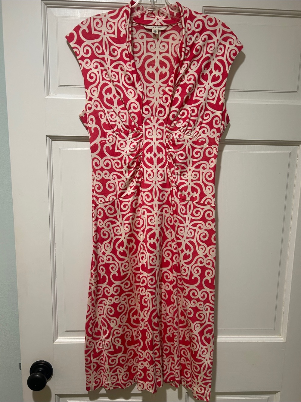 Banana Republic Pink & Cream Patterned Midi Dress